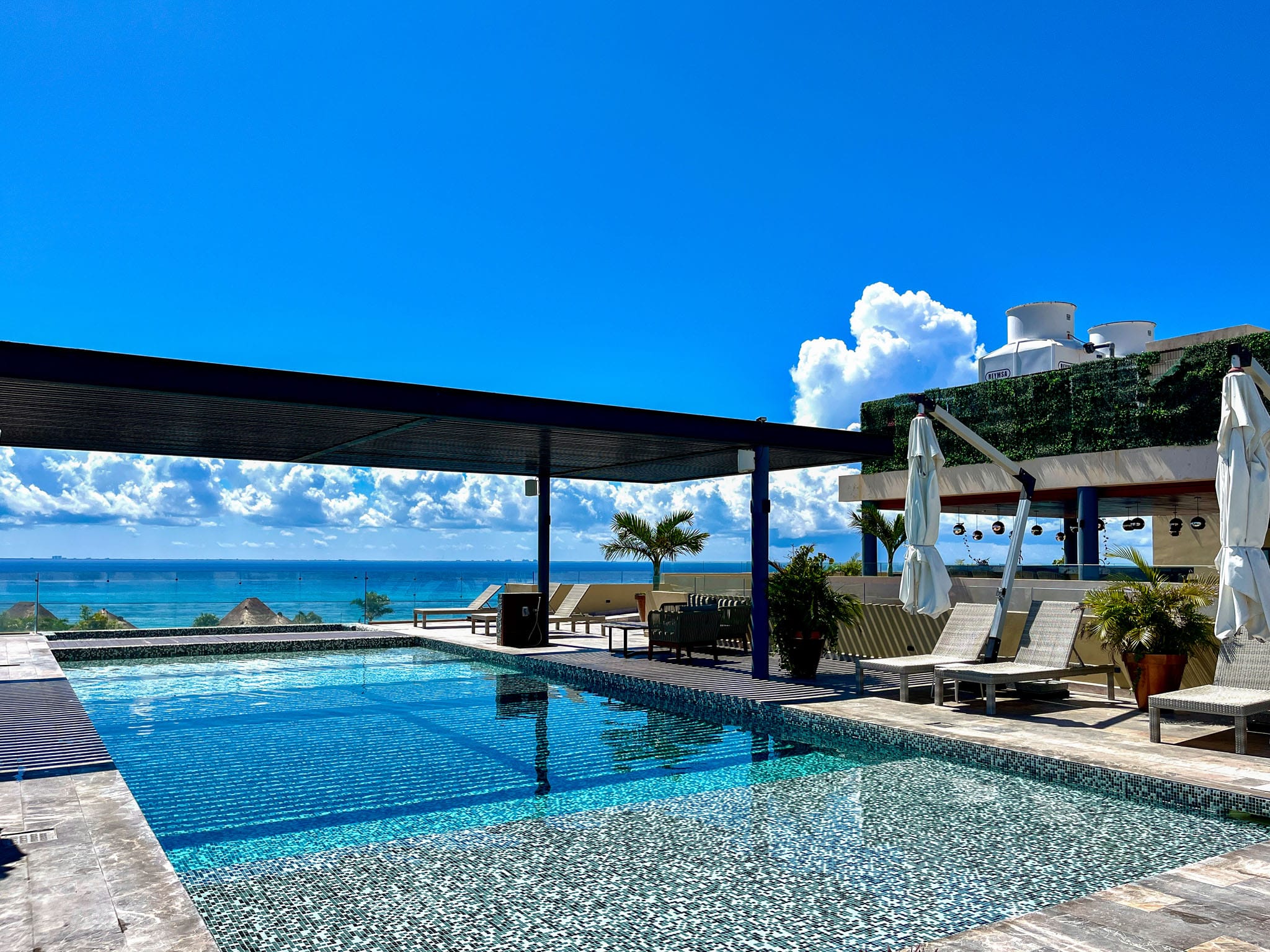 Singular Joy 3Bedroom Condo Your Oasis in Playa del Carmen Playa